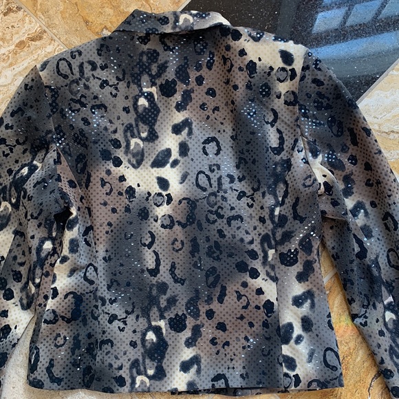 Mesmerize by KamiKam 90’s jacket with reflective dots - Picture 6 of 13